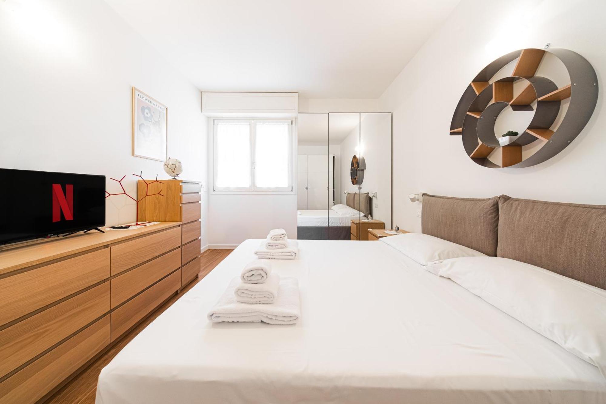 Nettuno Apartment - Private Garden In Bologna Center المظهر الخارجي الصورة