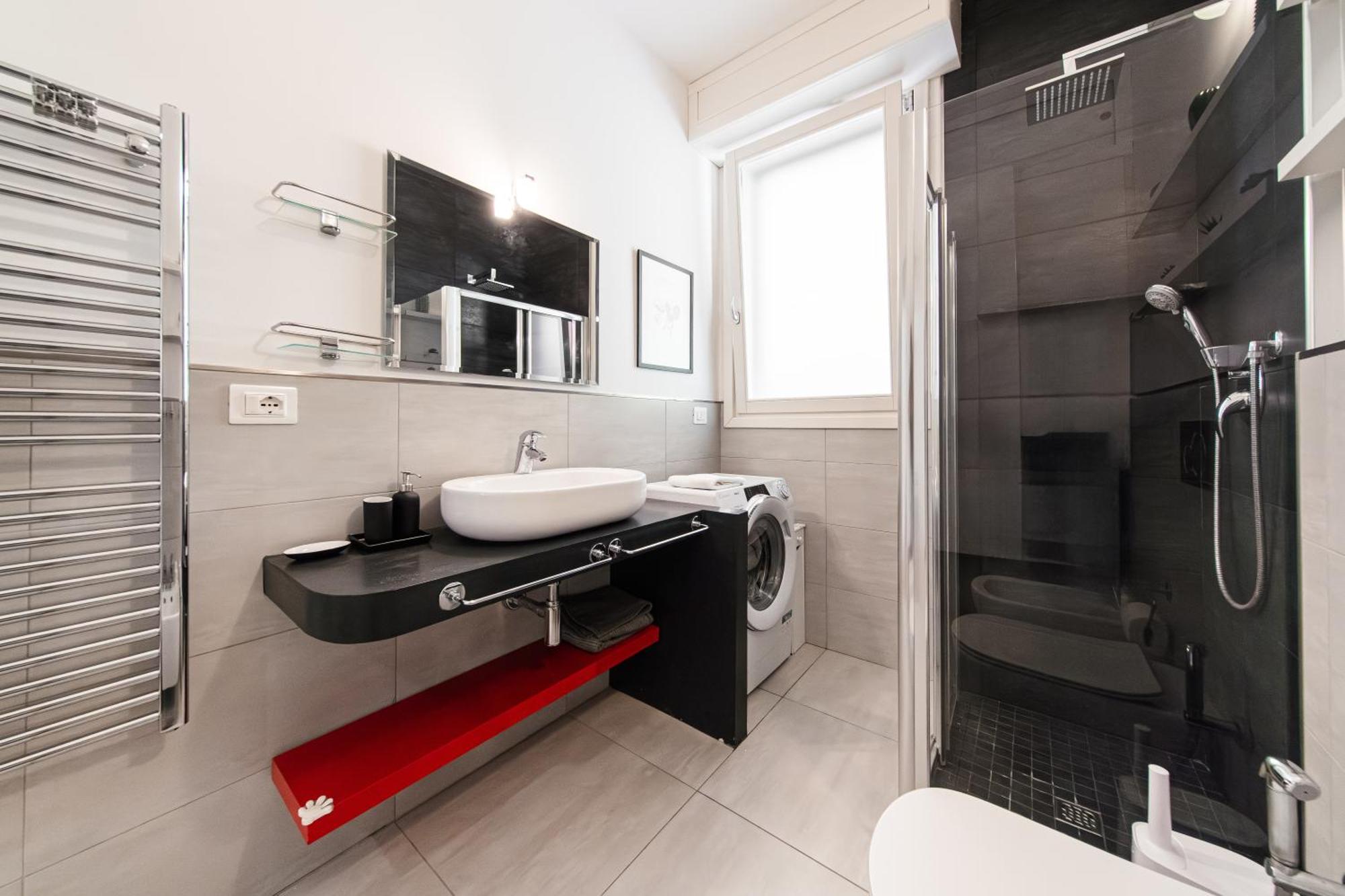 Nettuno Apartment - Private Garden In Bologna Center المظهر الخارجي الصورة