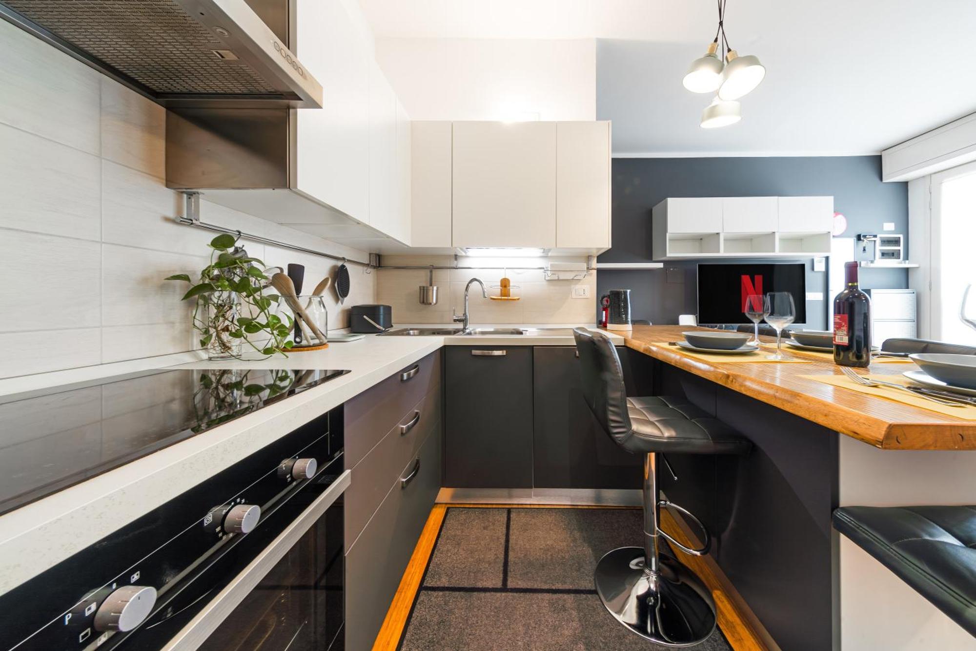 Nettuno Apartment - Private Garden In Bologna Center المظهر الخارجي الصورة