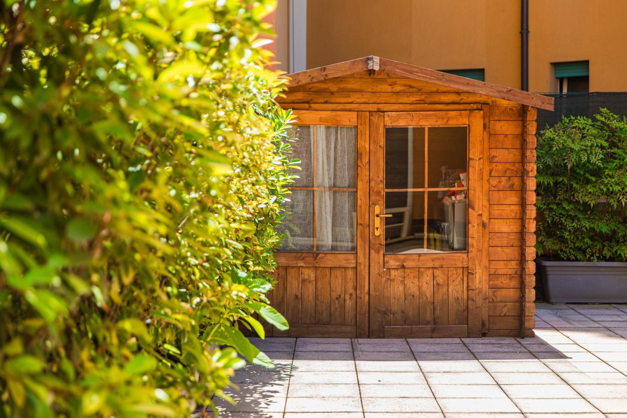 Nettuno Apartment - Private Garden In Bologna Center المظهر الخارجي الصورة