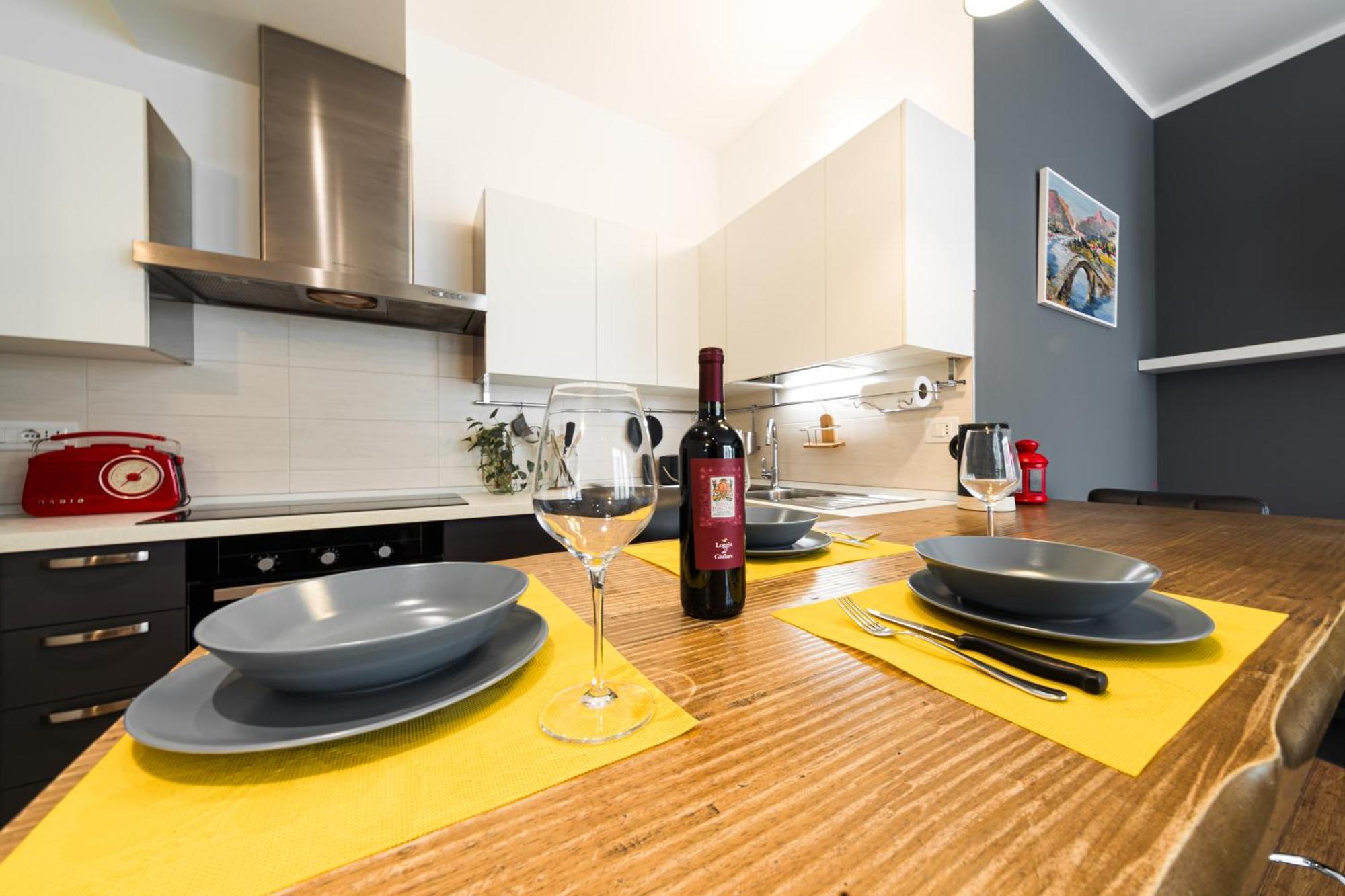 Nettuno Apartment - Private Garden In Bologna Center المظهر الخارجي الصورة